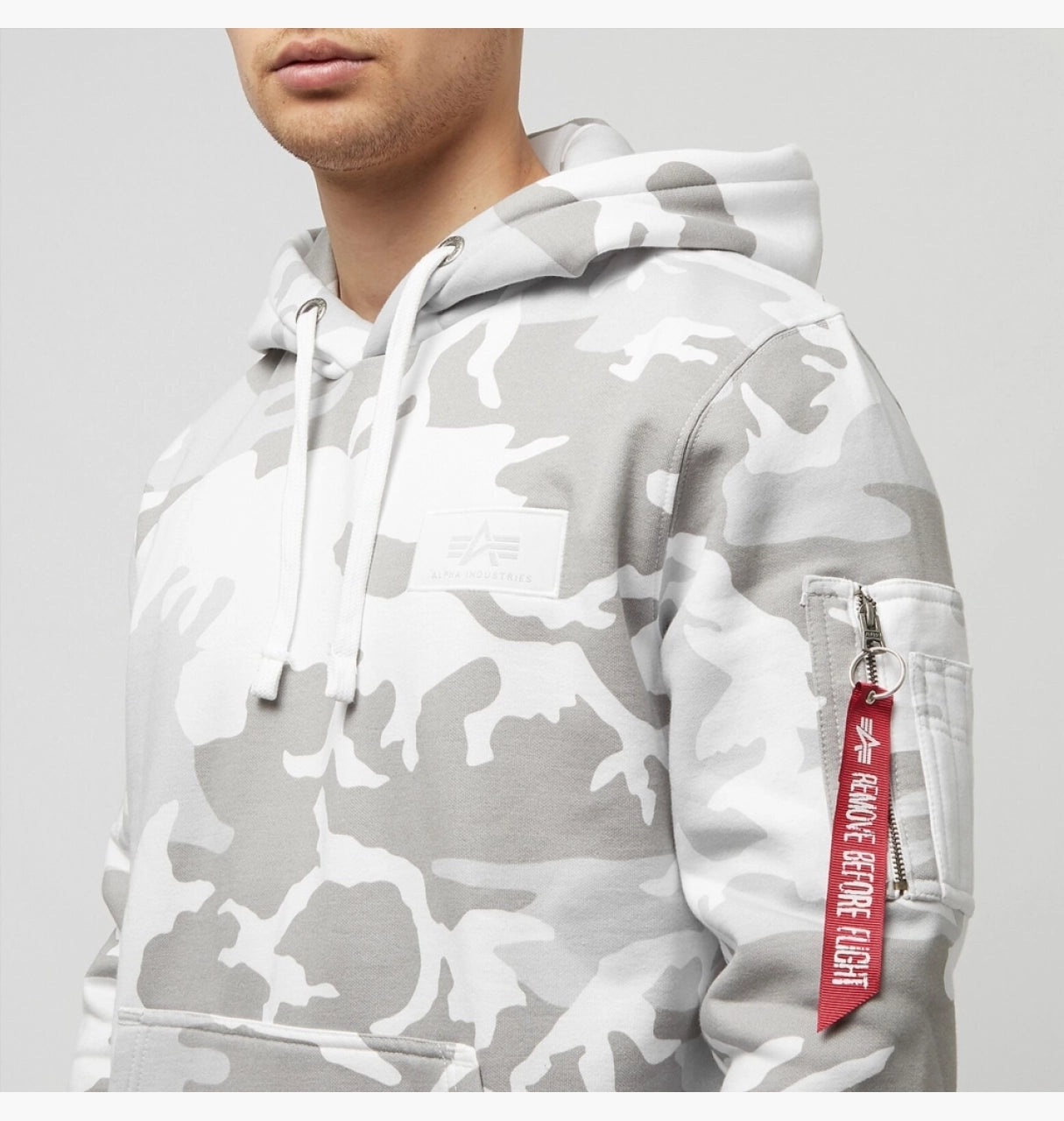 Alpha Industries pánska mikina s kapucňou biela kamufláž