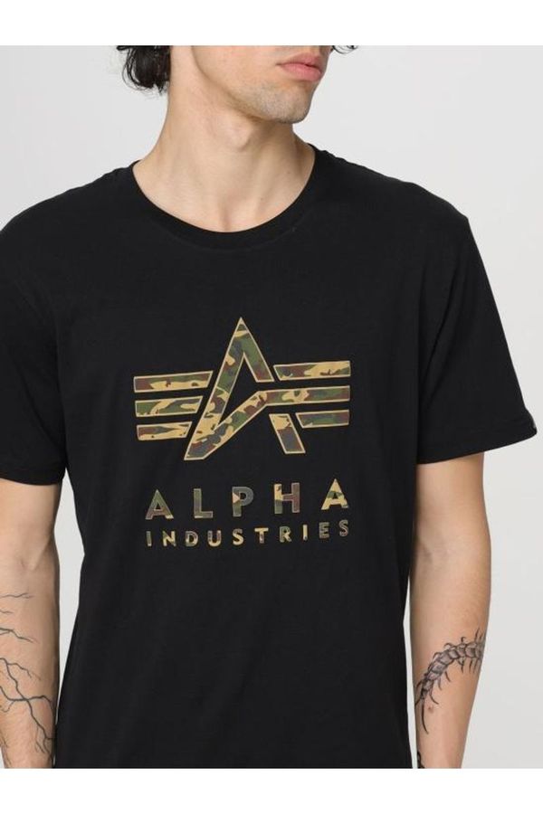Alpha Industries pánske tričko Camo Logo čierne