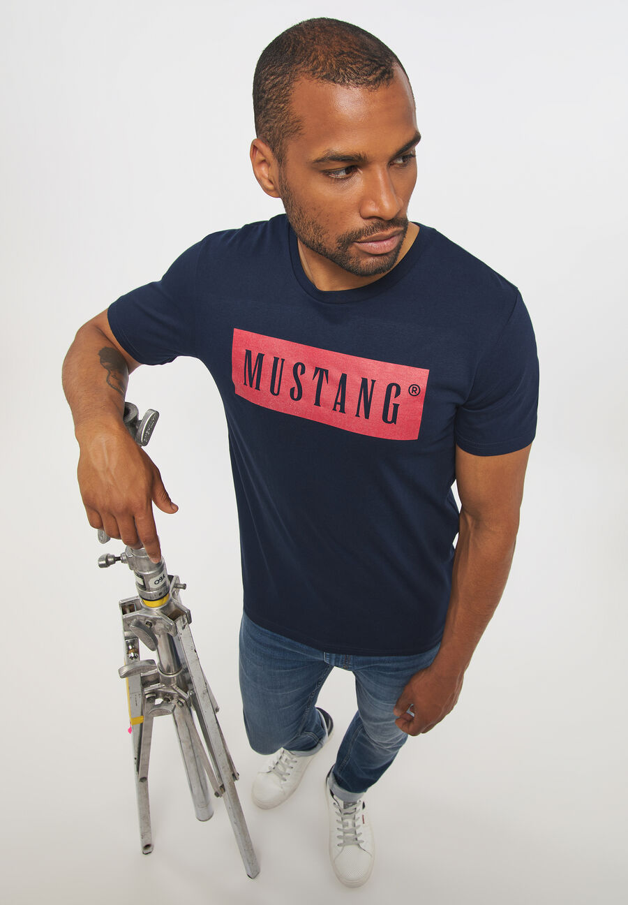 Mustang pánske tričko Alex C Logo modré