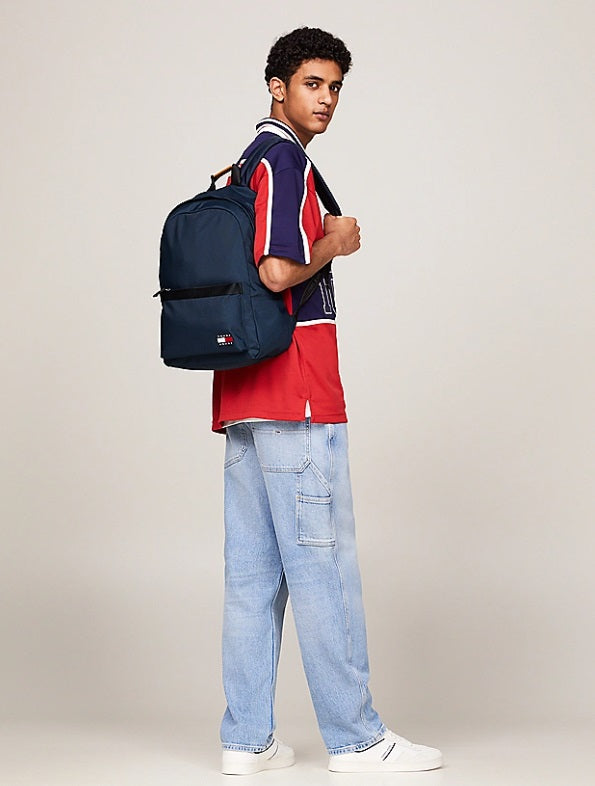 TOMMY JEANS TJM ESS DAILY DOME BACKPACK Dark Night Navy batoh