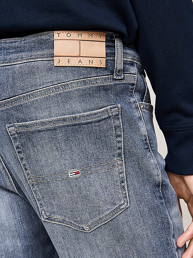 Tommy Jeans Austin Whiskered Slim Tapered Jeans