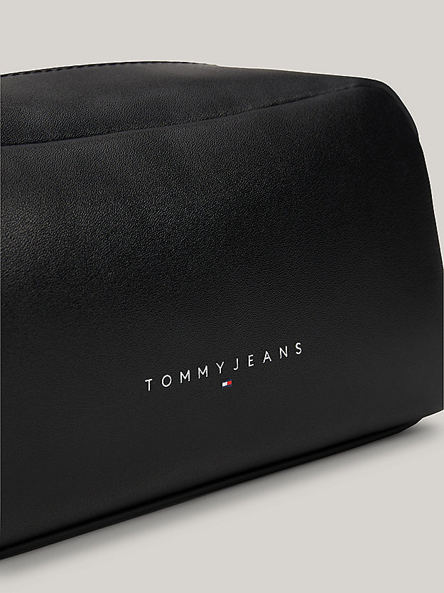 Tommy Jeans Logo Side Handle Washbag taška