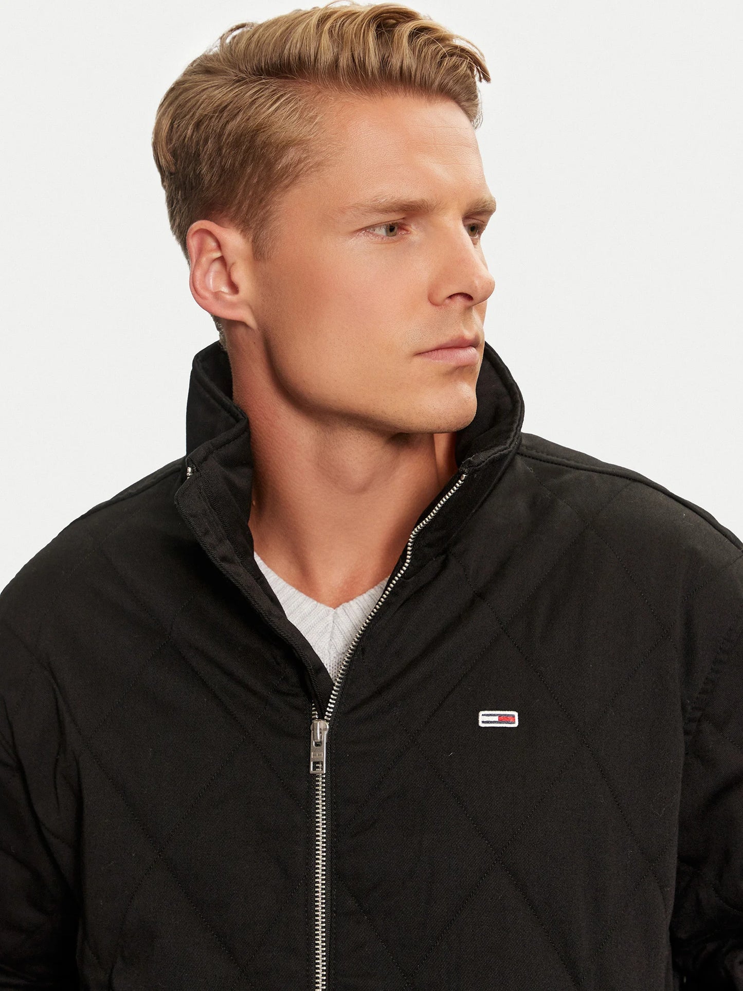 Tommy Jeans Men’s Essential Quilted Jacket with Zip Pánska Bunda