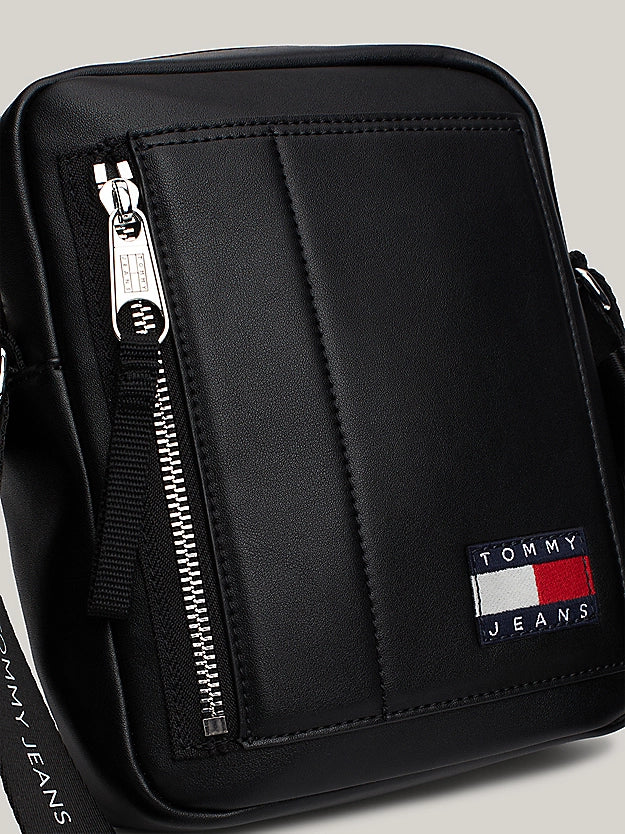 Tommy Jeans Webbing Strap Badge Reporter Bag