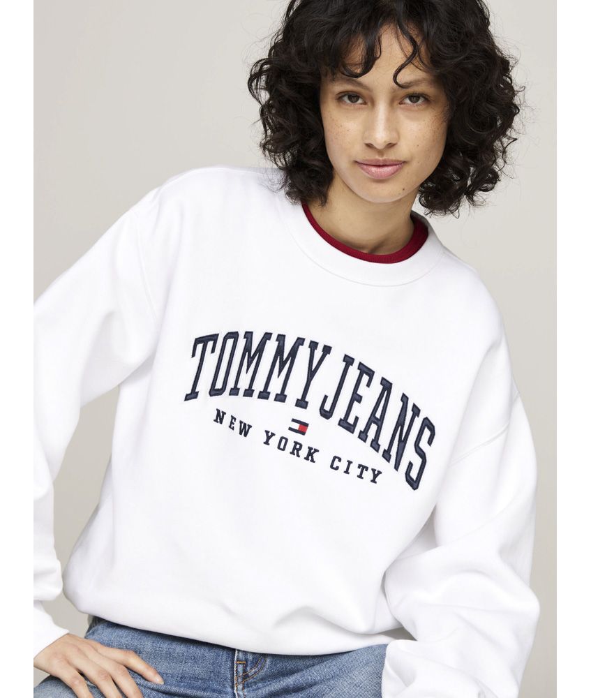 Tommy Jeans Women's White Tjw Rlx Stardst Varsity Crew dámska mikina