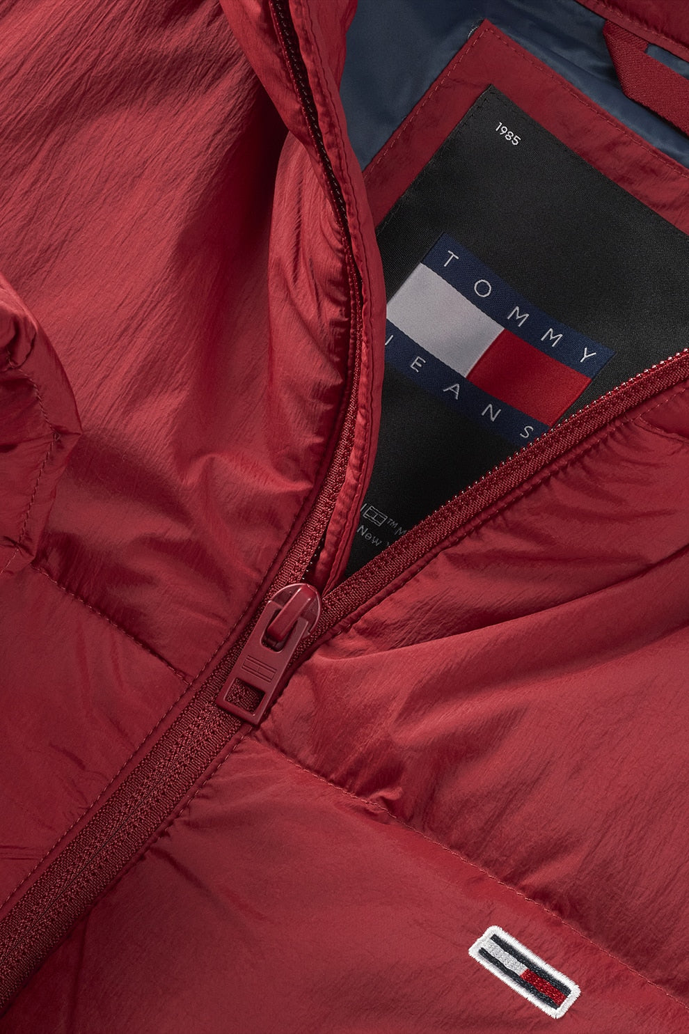 Tommy Jeans pánska bunda červená