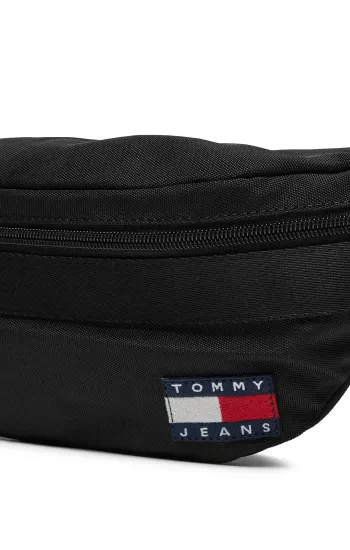 Tommy Jeans unisex ľadvinka s logom - čierna