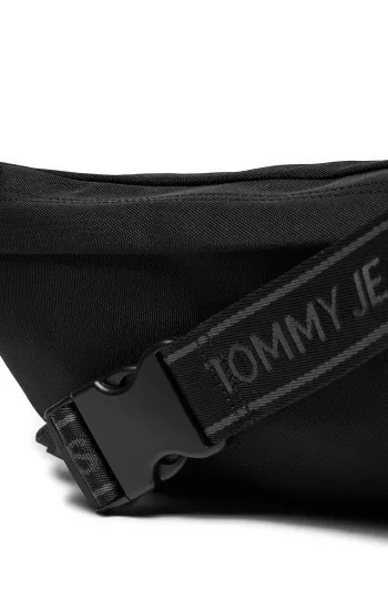 Tommy Jeans unisex ľadvinka s logom - čierna