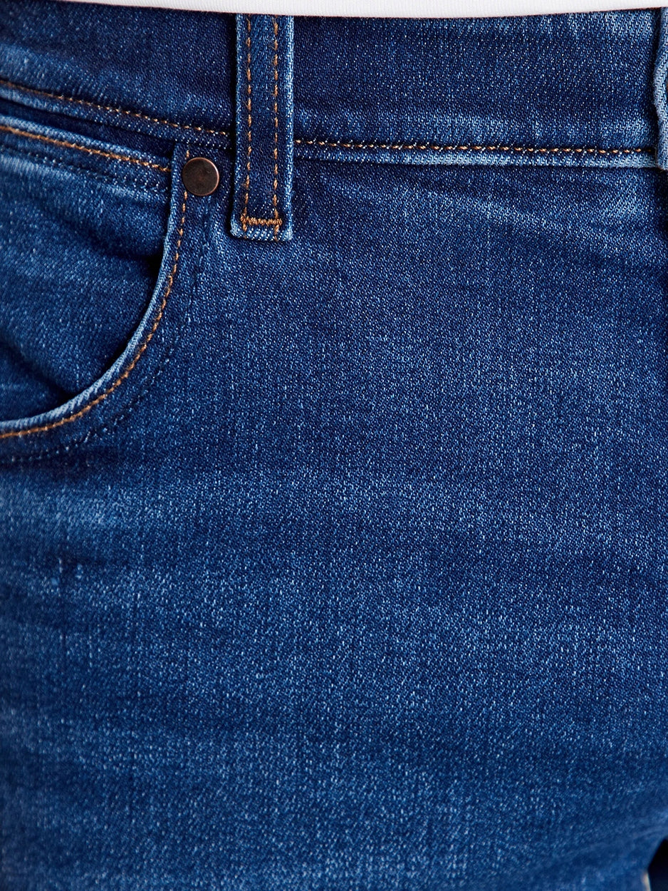 Wrangler pánske džínsy GREENSBORO Olympia FREE TO STRETCH modré 1123 41 419 Info