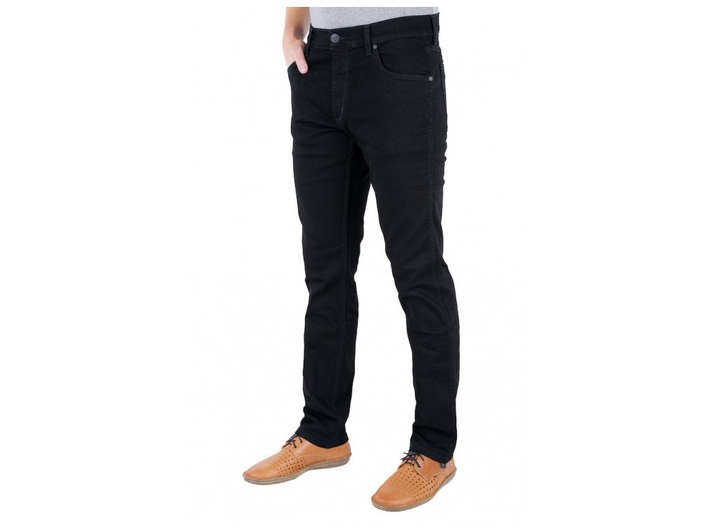 Wrangler pánske džínsy Greensboro Black Valley čierne