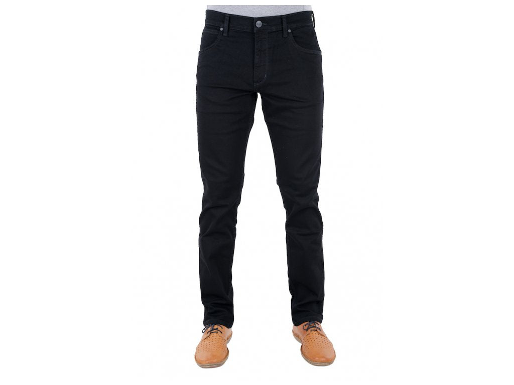 Wrangler pánske džínsy Greensboro Black Valley čierne