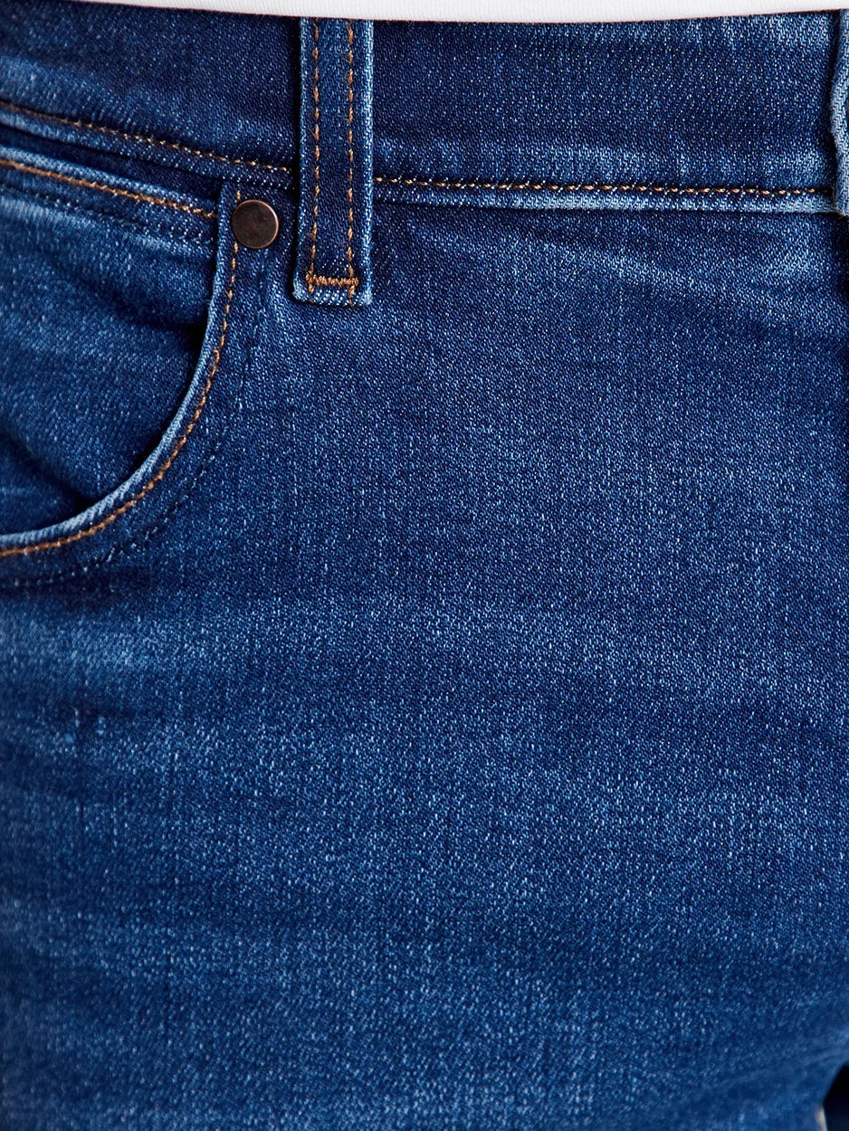 Wrangler pánske džínsy GREENSBORO Olympia FREE TO STRETCH modré 1123 41 419 Info