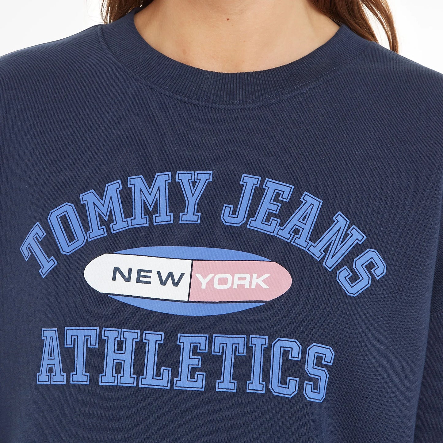 Tommy Jeans dámska mikina tmavomodrá s nápisom