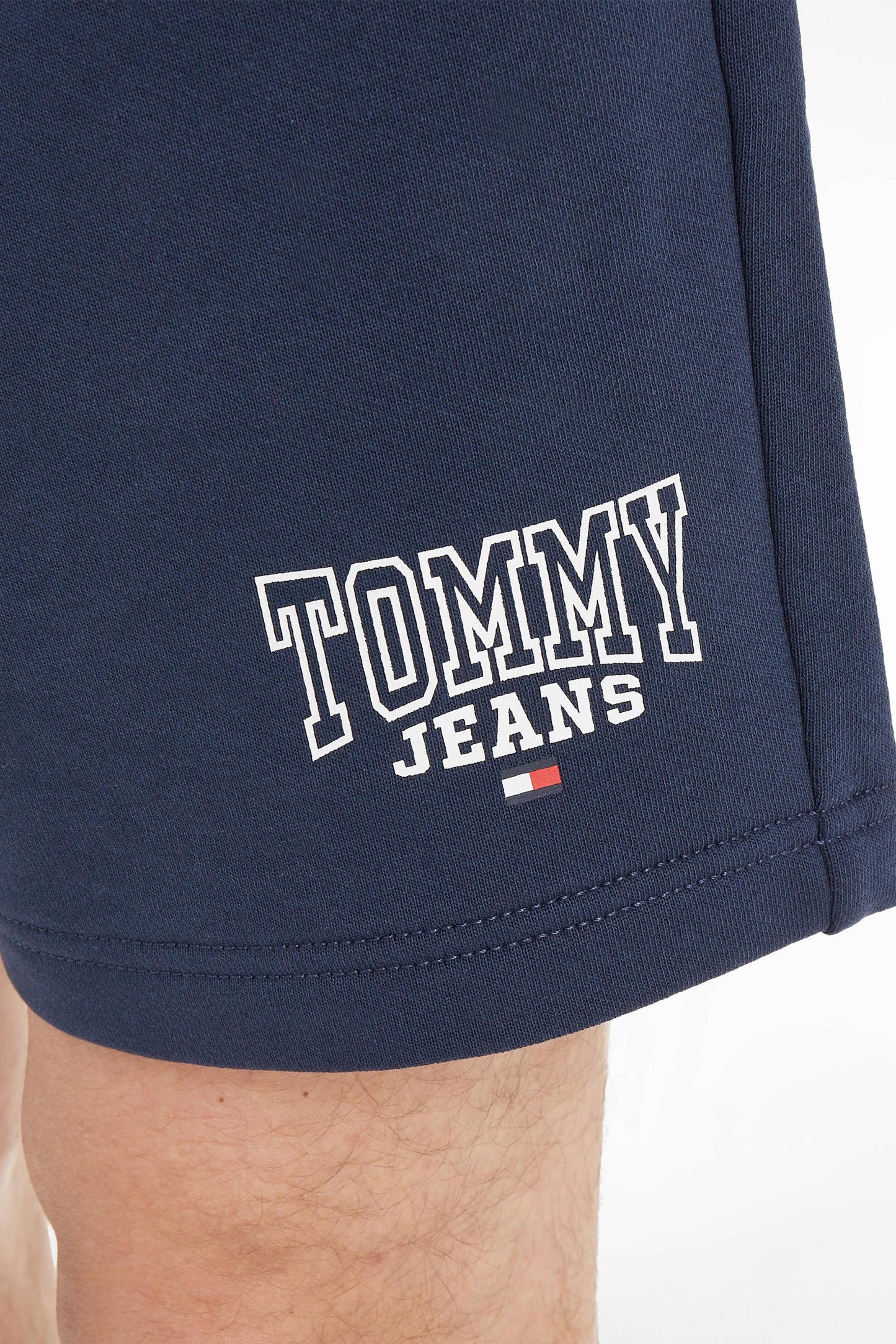 Tommy Jeans pánske krátke teplákové nohavice tmavomodré