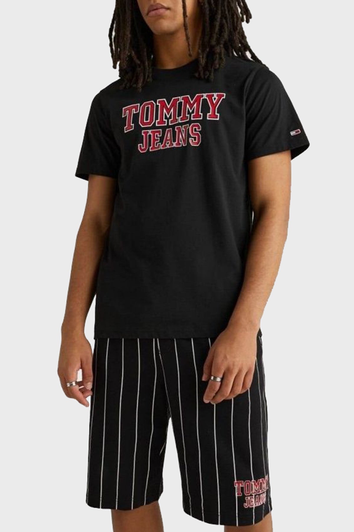 Tommy Jeans pánske tričko čierne s veľkým logom